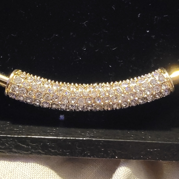 Vintage Designer SignedJ.J. Johanette Gold ToneCubic Zirconia ChokerNecklace - Picture 7 of 11